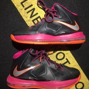 Nike LeBron 10 GS Florida - size 7Y/8.5W